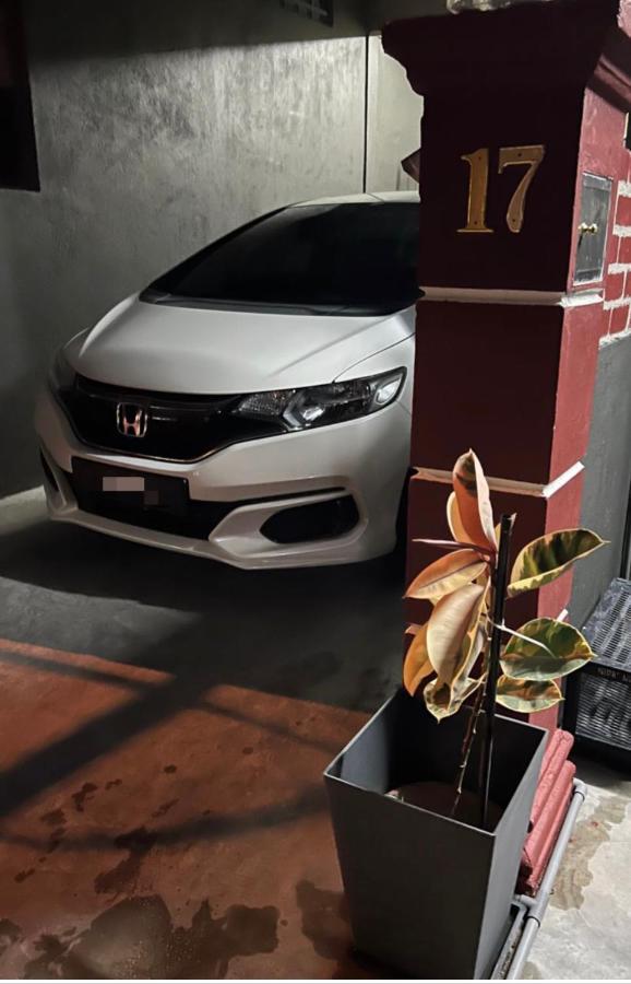 Theatbas Homestay 17 In Seri Iskandar Perak 3 Bedroom Bota Buitenkant foto